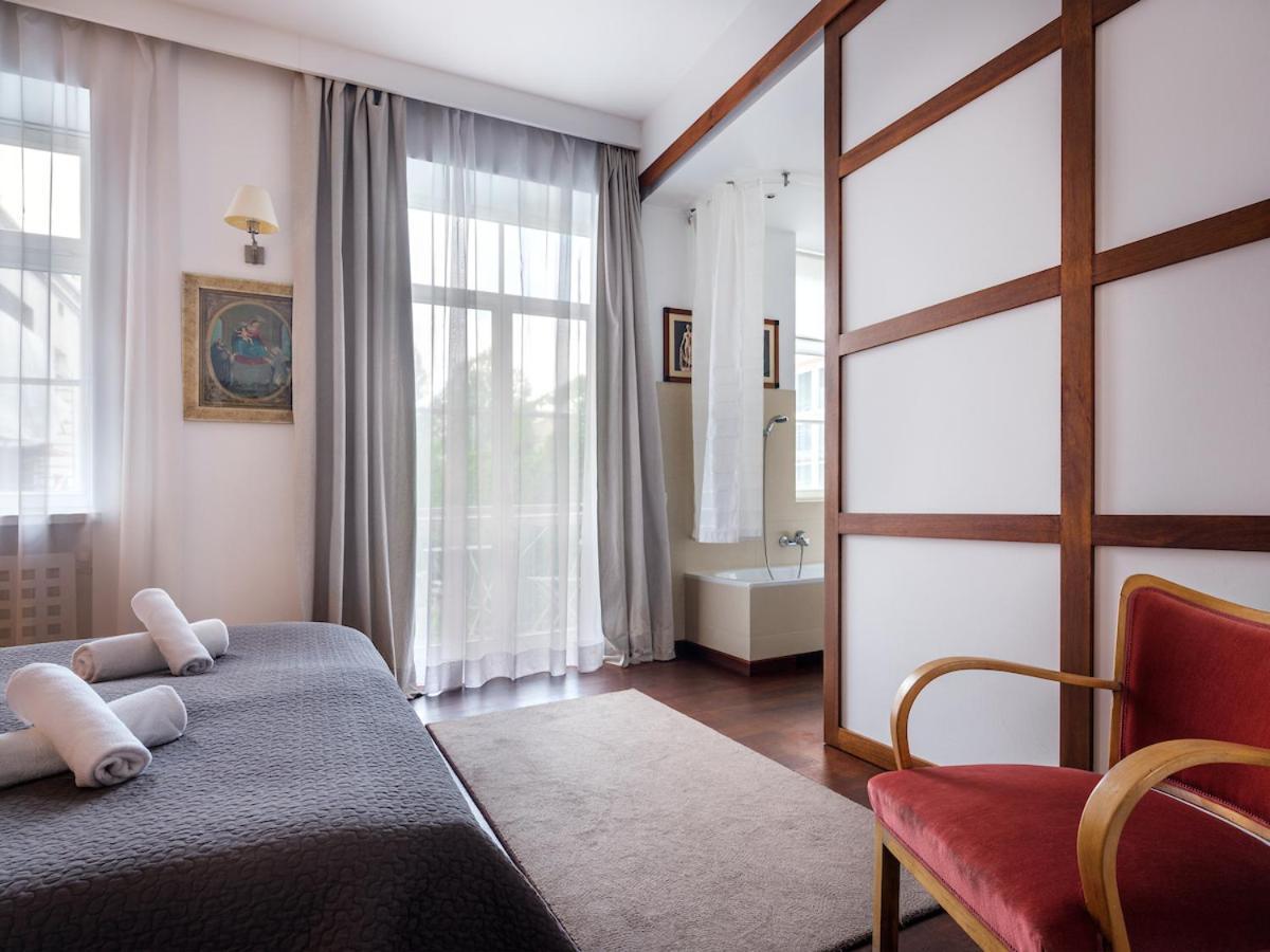 Tyzenhauz Apartments Krowoderska Street Krakkó Kültér fotó