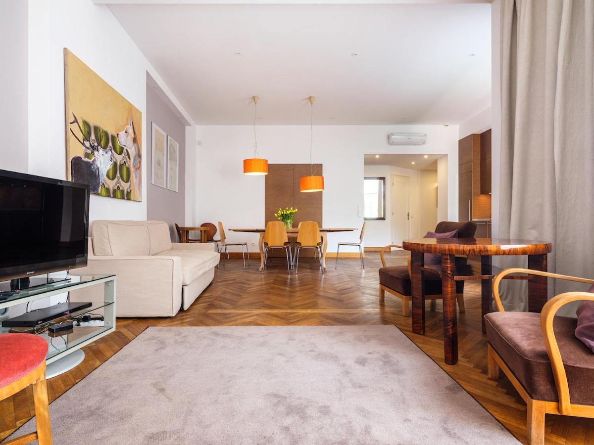 Tyzenhauz Apartments Krowoderska Street Krakkó Kültér fotó