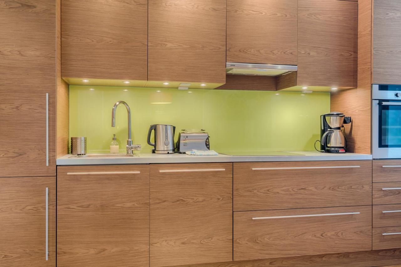 Tyzenhauz Apartments Krowoderska Street Krakkó Kültér fotó