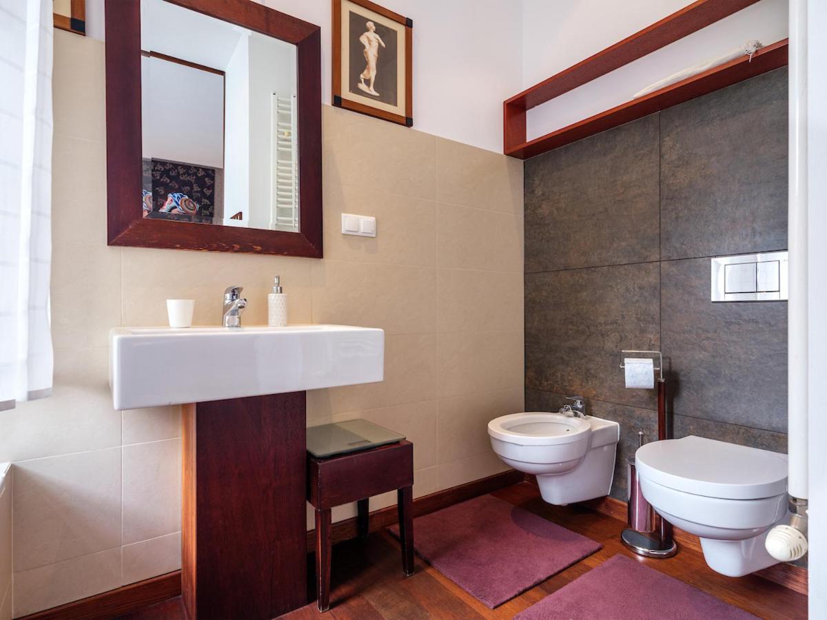 Tyzenhauz Apartments Krowoderska Street Krakkó Kültér fotó
