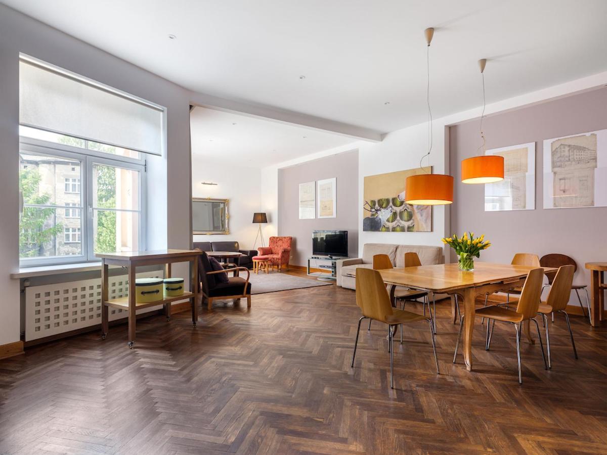 Tyzenhauz Apartments Krowoderska Street Krakkó Kültér fotó