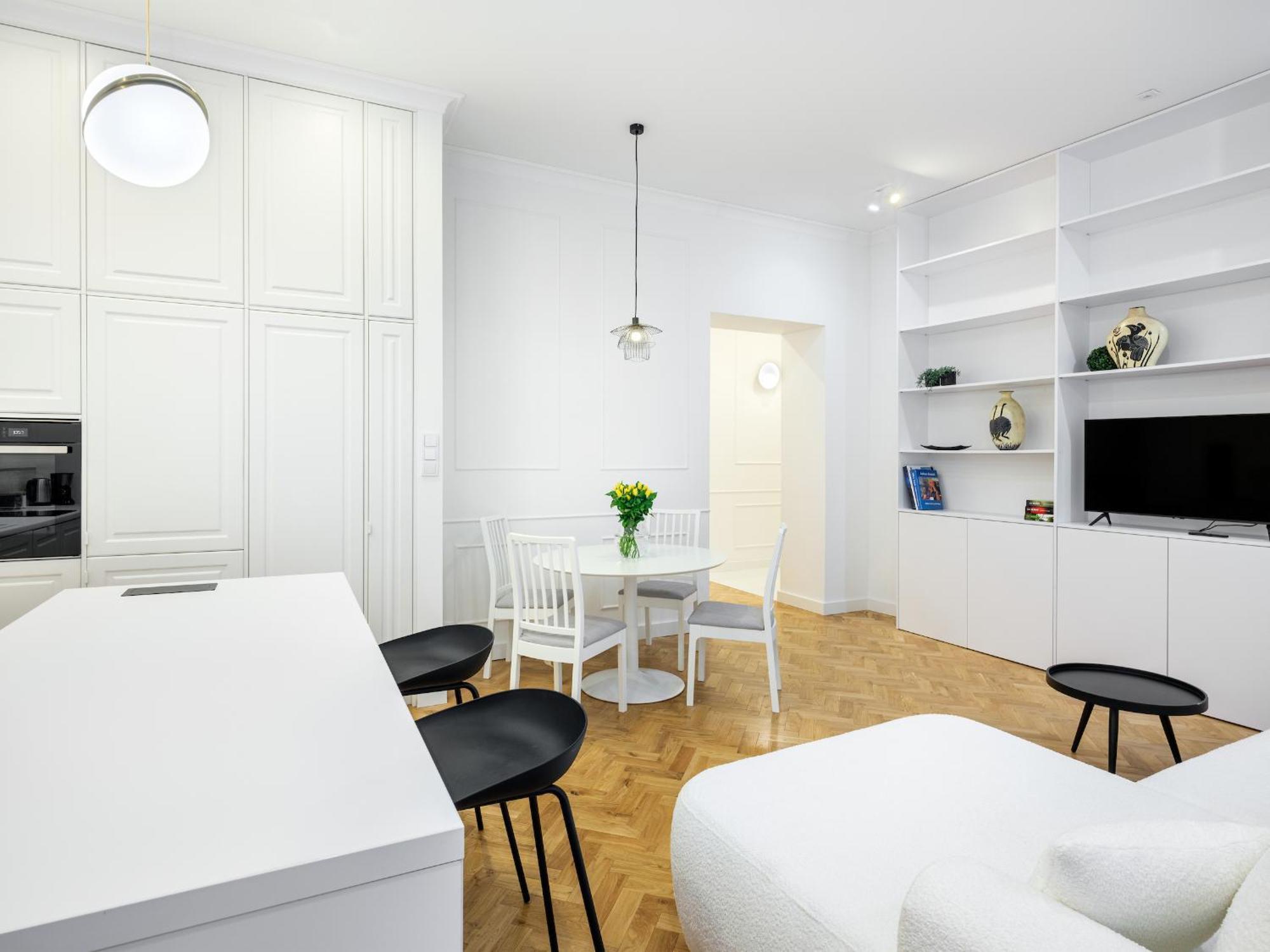 Tyzenhauz Apartments Krowoderska Street Krakkó Kültér fotó