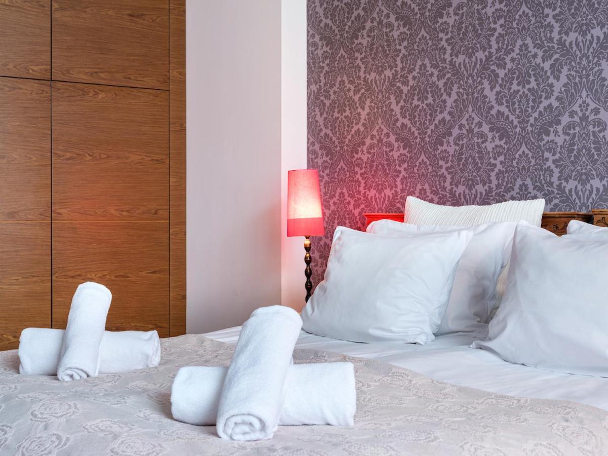 Tyzenhauz Apartments Krowoderska Street Krakkó Kültér fotó